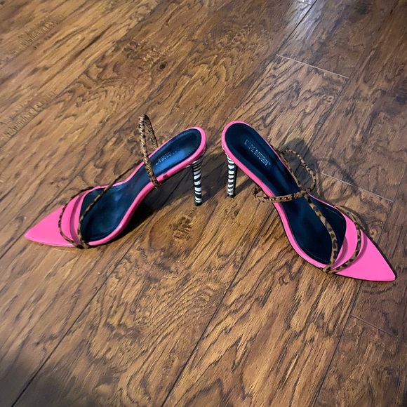 Animal Print Heels - Picture 2 of 4